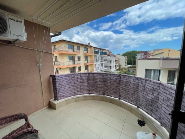 Двустаен апартамент в Несебър - 60 кв.м за 618 €/кв.м - Снимка #1