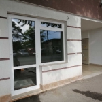 Дава се под наем Магазин в Бургас, Братя Миладинови - 18 кв.м за 183.6 € - Снимка #1