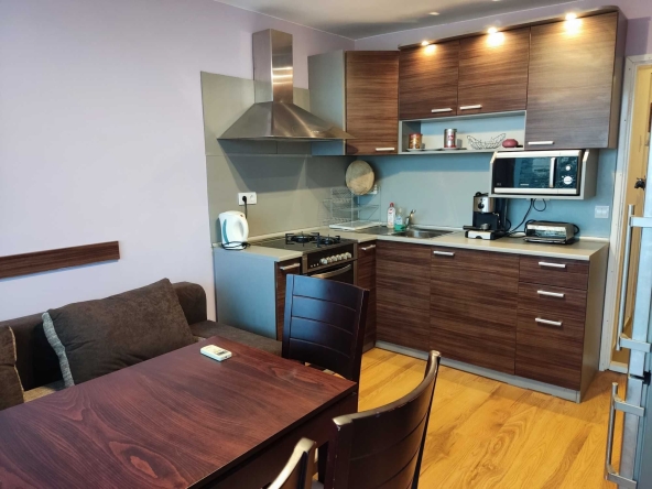 Дава се под наем Двустаен апартамент в Варна, м-т Акчелар - 60 кв.м за 357 € - Снимка #1