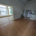 Дава се под наем Магазин в Търговище, Център - 80 кв.м за 357 € - Снимка #1