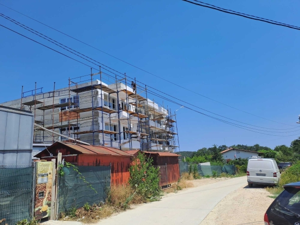 Двустаен апартамент в Варна, Виница - 59 кв.м за 1475 €/кв.м - Снимка #1