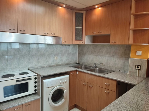 Тристаен апартамент в Търговище, Боровец - 80 кв.м за 1212 €/кв.м - Снимка #1