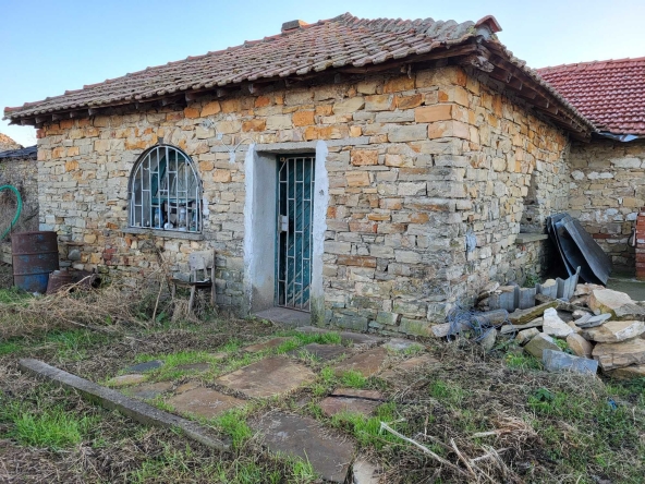 Земеделски имот в Стара Загора, Била -  кв.м за 12750 €/дка - Снимка #1