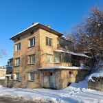 Къща в Шумен, 2-ри корпус - 225 кв.м за 340 €/кв.м - Снимка #1