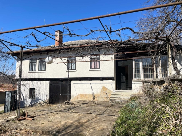 Къща в Габрово, Център - 70 кв.м за 1072 €/кв.м - Снимка #1