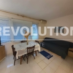 Дава се под наем Тристаен апартамент в Варна, Център - 100 кв.м за 500 € - Снимка #1