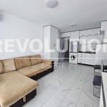 Дава се под наем Едностаен апартамент в Варна, Виница - 30 кв.м за 350 € - Снимка #1