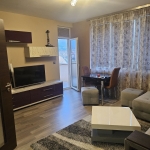 Дава се под наем Двустаен апартамент в Благоевград, Освобождение - 60 кв.м за 306 € - Снимка #1