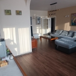 Дава се под наем Тристаен апартамент в Стара Загора, Опълченски - 82 кв.м за 408 € - Снимка #1