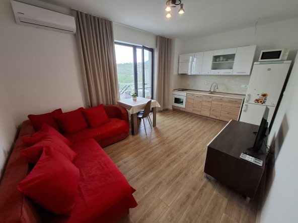 Дава се под наем Двустаен апартамент в Варна, Планова промишлена зона - 60 кв.м за 433.5 € - Снимка #1