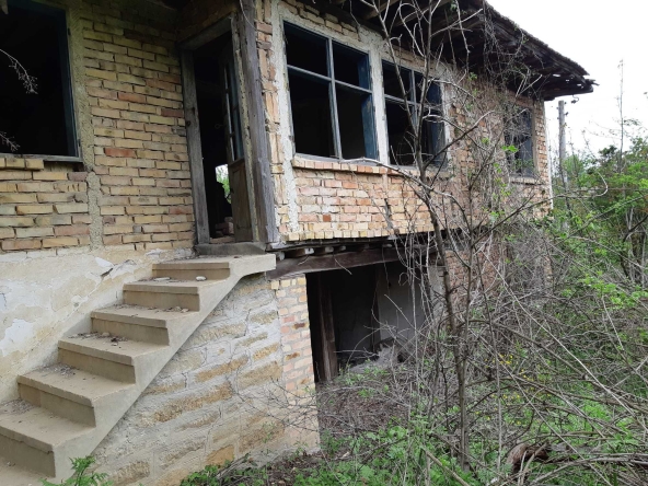 Къща в с. Първомайци, Област Велико Търново - 105 кв.м за 67 €/кв.м - Снимка #1