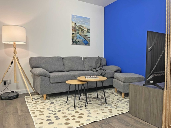 Тристаен апартамент в Добрич, Христо Ботев - 61 кв.м за 1330 €/кв.м - Снимка #1