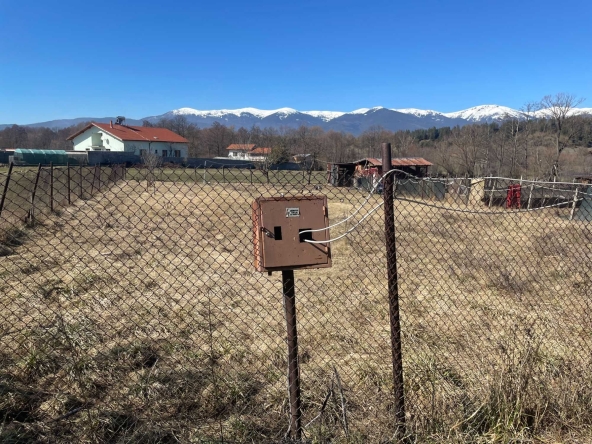 Парцел в с. Баня, Област Благоевград - 700 кв.м за 103 €/кв.м - Снимка #1