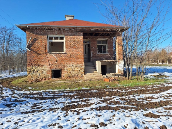 Къща в Съединение - 62 кв.м за 597 €/кв.м - Снимка #1