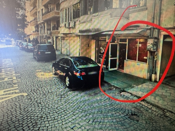 Дава се под наем Магазин в Харманли - 60 кв.м за 357 € - Снимка #1