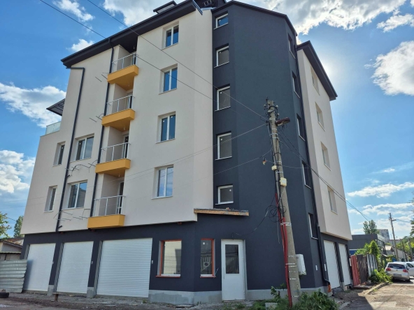 Тристаен апартамент в София, Толстой - 98 кв.м за 1607 €/кв.м - Снимка #1