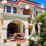 Двустаен апартамент в к.к. Елените - 72 кв.м за 1598 €/кв.м - Снимка #1