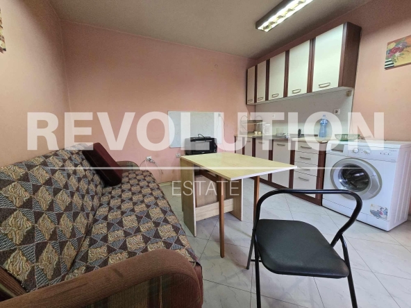Дава се под наем Двустаен апартамент в Пловдив, Съдийски - 50 кв.м за 275 € - Снимка #1