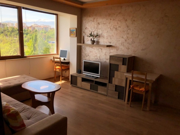 Дава се под наем Двустаен апартамент в София, Сухата река - 40 кв.м за 550 € - Снимка #1