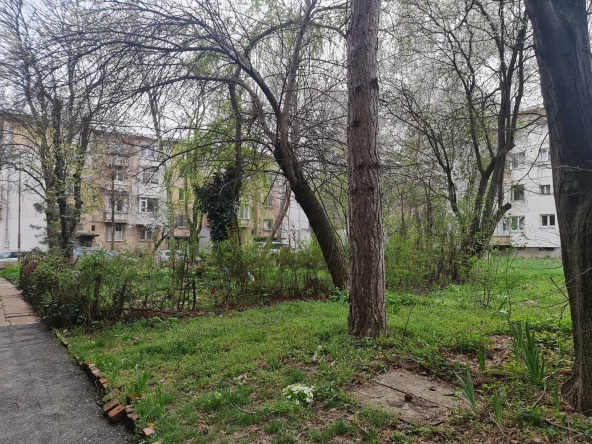 Двустаен апартамент в София, Западен парк - 40 кв.м за 2750 €/кв.м - Снимка #1