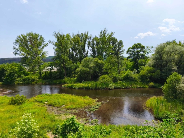 Парцел в Нова Загора - 980 кв.м за 17 €/кв.м - Снимка #1