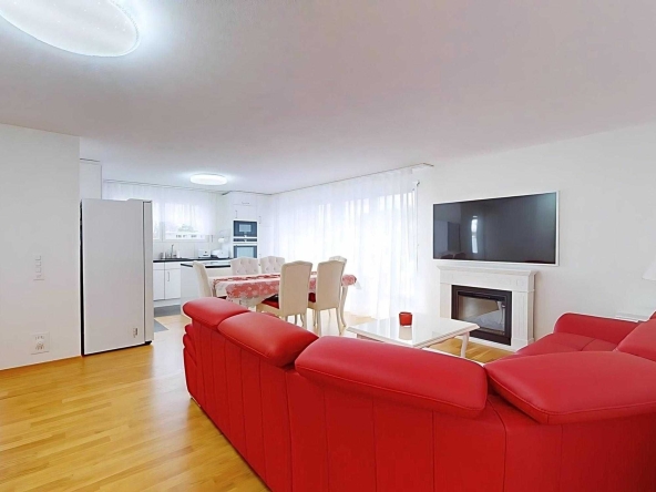 Дава се под наем Двустаен апартамент в София, Център - 65 кв.м за 459 € - Снимка #1