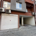 Дава се под наем Гараж / Паркомясто в Варна, Колхозен пазар - 19 кв.м за 153 € - Снимка #1