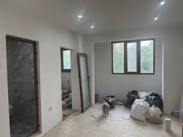 Едностаен апартамент в Червен бряг - 30 кв.м за 595 €/кв.м - Снимка #1