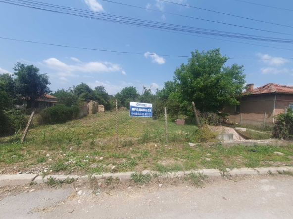 Парцел в Долна Оряховица - 1260 кв.м за 22 €/кв.м - Снимка #1