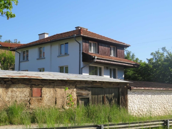 Къща в с. Шипочане, Област София-област - 79 кв.м за 1760 €/кв.м - Снимка #1