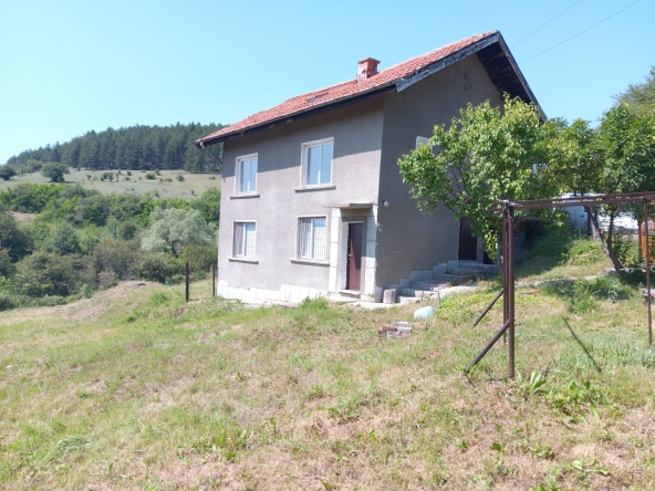 Къща в с. Бабица, Област Перник - 142 кв.м за 740 €/кв.м - Снимка #1