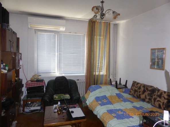 Тристаен апартамент в Шумен, Пазара - 75 кв.м за 1632 €/кв.м - Снимка #1