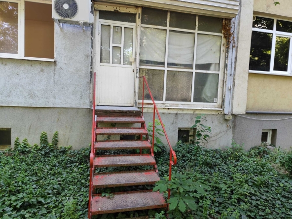 Дава се под наем Заведение в Пловдив, Тракия - 20 кв.м за 183.6 € - Снимка #1