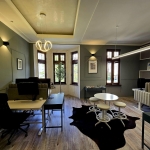 Дава се под наем Офис в София, Център - 260 кв.м за 1300 € - Снимка #1