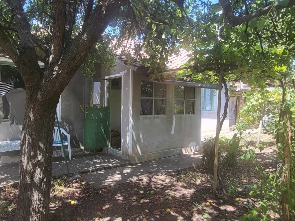 Къща в Павликени - 70 кв.м за 430 €/кв.м - Снимка #1