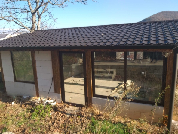 Къща в с. Песнопой, Област Пловдив - 210 кв.м за 420 €/кв.м - Снимка #1