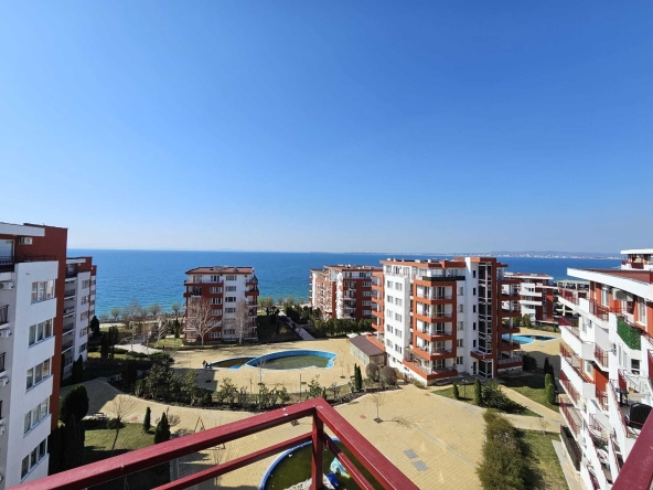 Тристаен апартамент в Свети Влас - 105 кв.м за 1296 €/кв.м - Снимка #1