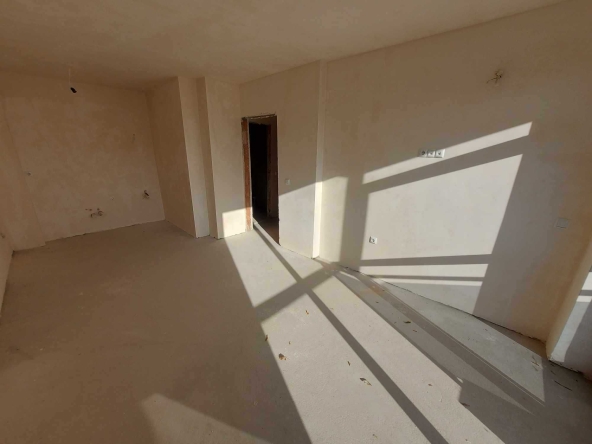 Тристаен апартамент в Търговище, Вароша - 104 кв.м за 1030 €/кв.м - Снимка #1