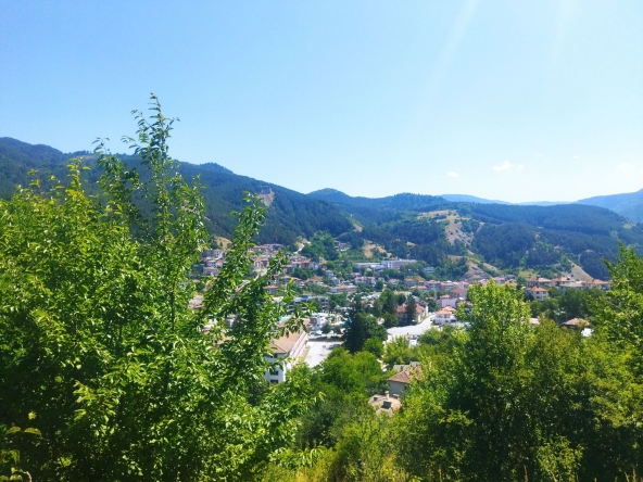 Парцел в Девин - 6627 кв.м за 61 €/кв.м - Снимка #1