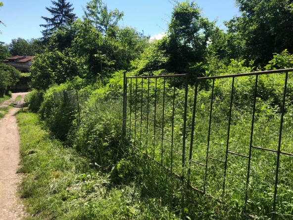 Парцел в Пловдив, Беломорски - 537 кв.м за 75 €/кв.м - Снимка #1