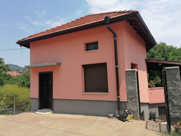 Къща в Враца, Дъбника - 80 кв.м за 1594 €/кв.м - Снимка #1