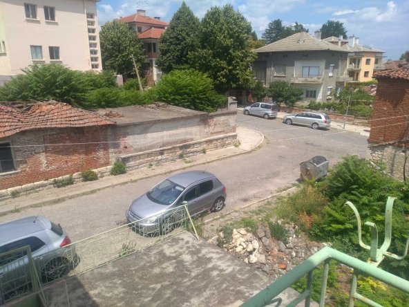 Етаж от къща в Ивайловград - 100 кв.м за 250 €/кв.м - Снимка #1