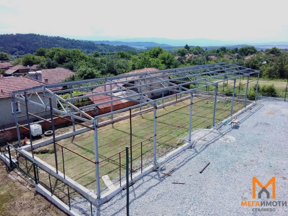 Заведение в Севлиево - 2500 кв.м за 55 €/кв.м - Снимка #1