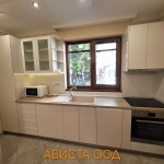 Дава се под наем Двустаен апартамент в Варна, м-т Траката - 60 кв.м за 561 € - Снимка #1