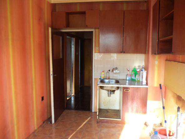 Тристаен апартамент в Враца, Дъбника - 92 кв.м за 887 €/кв.м - Снимка #1