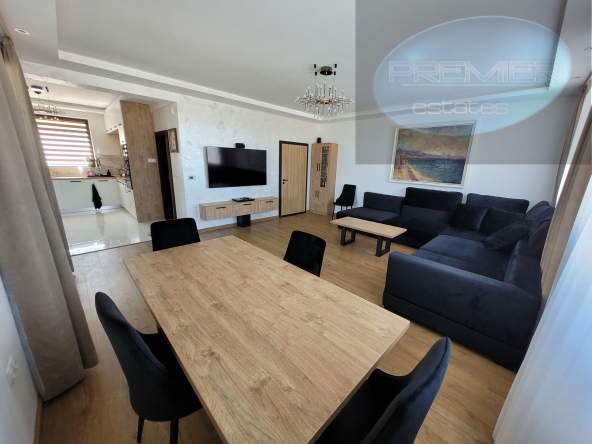 Къща в с. Марково, Област Пловдив - 400 кв.м за 2125 €/кв.м - Снимка #1