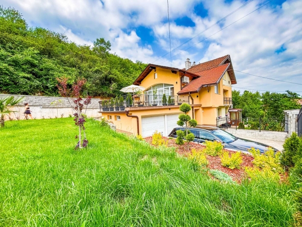 Къща в Перник, Бела вода - 184 кв.м за 924 €/кв.м - Снимка #1