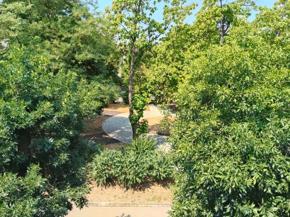 Тристаен апартамент в Димитровград - 67 кв.м за 731 €/кв.м - Снимка #1