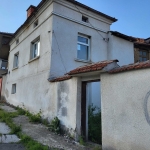 Къща в Ветрен - 130 кв.м за 212 €/кв.м - Снимка #1