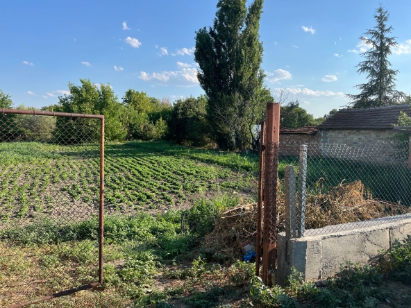 Парцел в с. Самуилово, Област Сливен - 1420 кв.м за 29 €/кв.м - Снимка #1